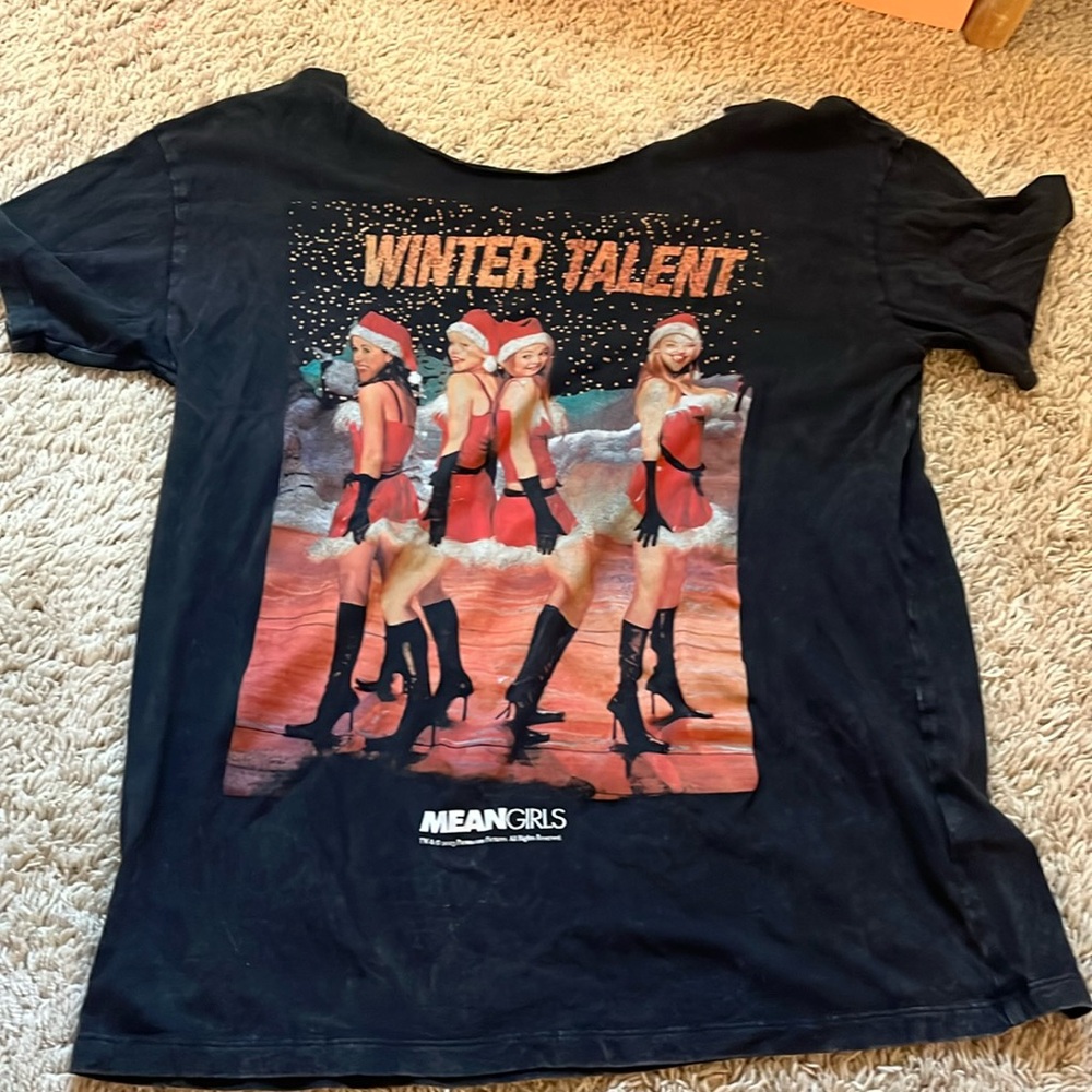 Small, mean girls graphic t shirt